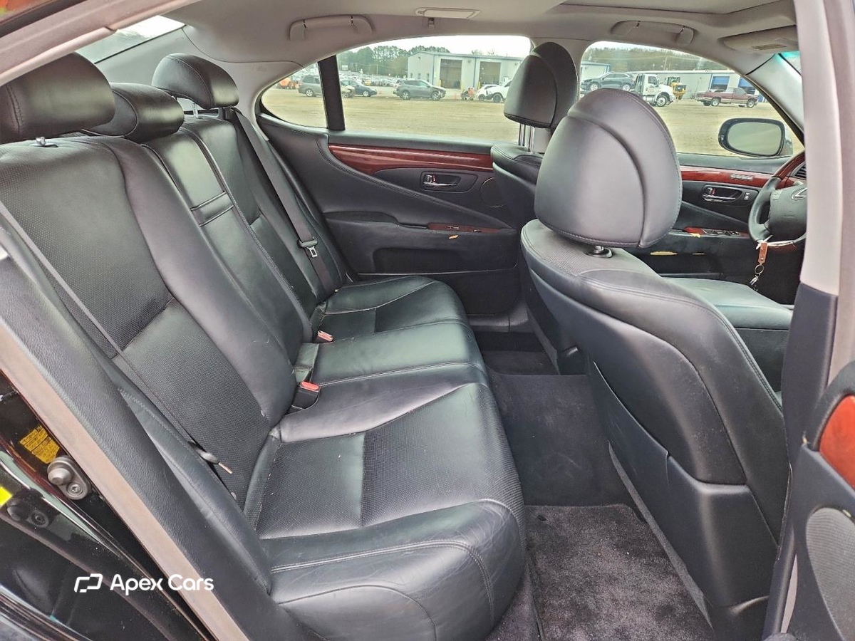 Lexus LS 2012