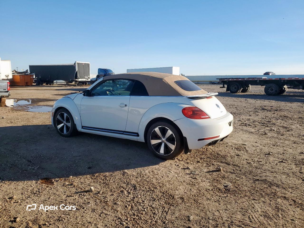 Volkswagen Beetle 2013