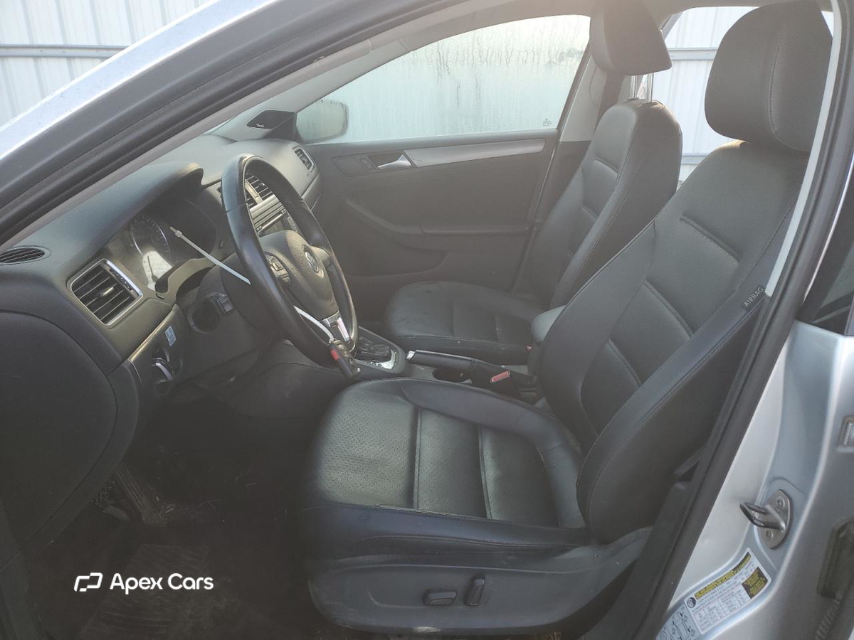Volkswagen Jetta 2013