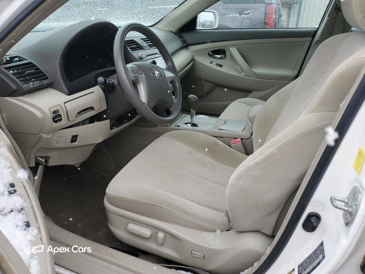 Toyota Camry 2011