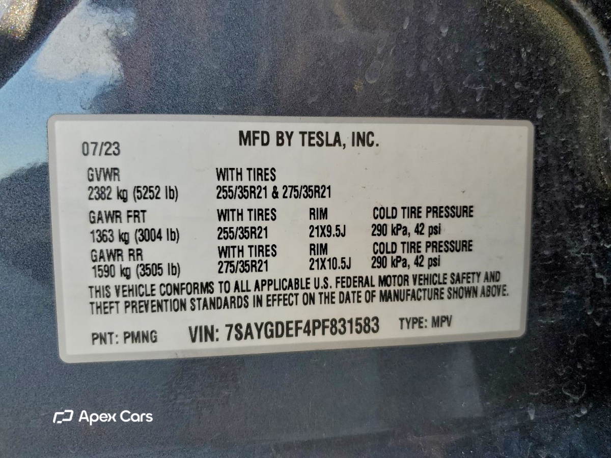 Tesla Model Y 2023