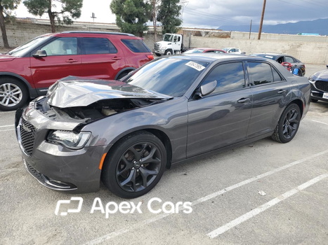 Chrysler 300 2022 - Image 1 of 13