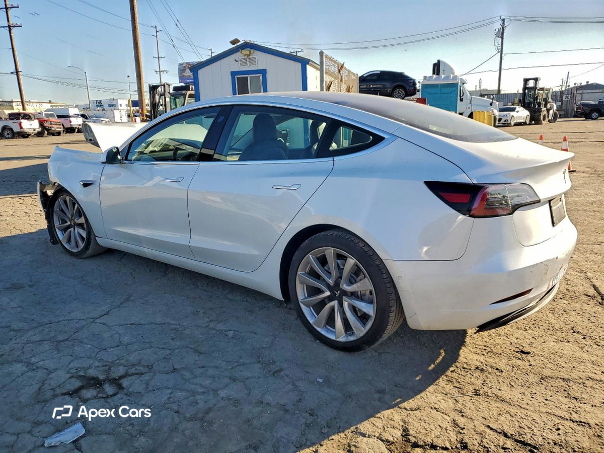 Tesla Model 3 2020