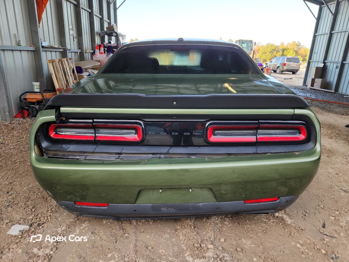 Dodge Challenger 2021