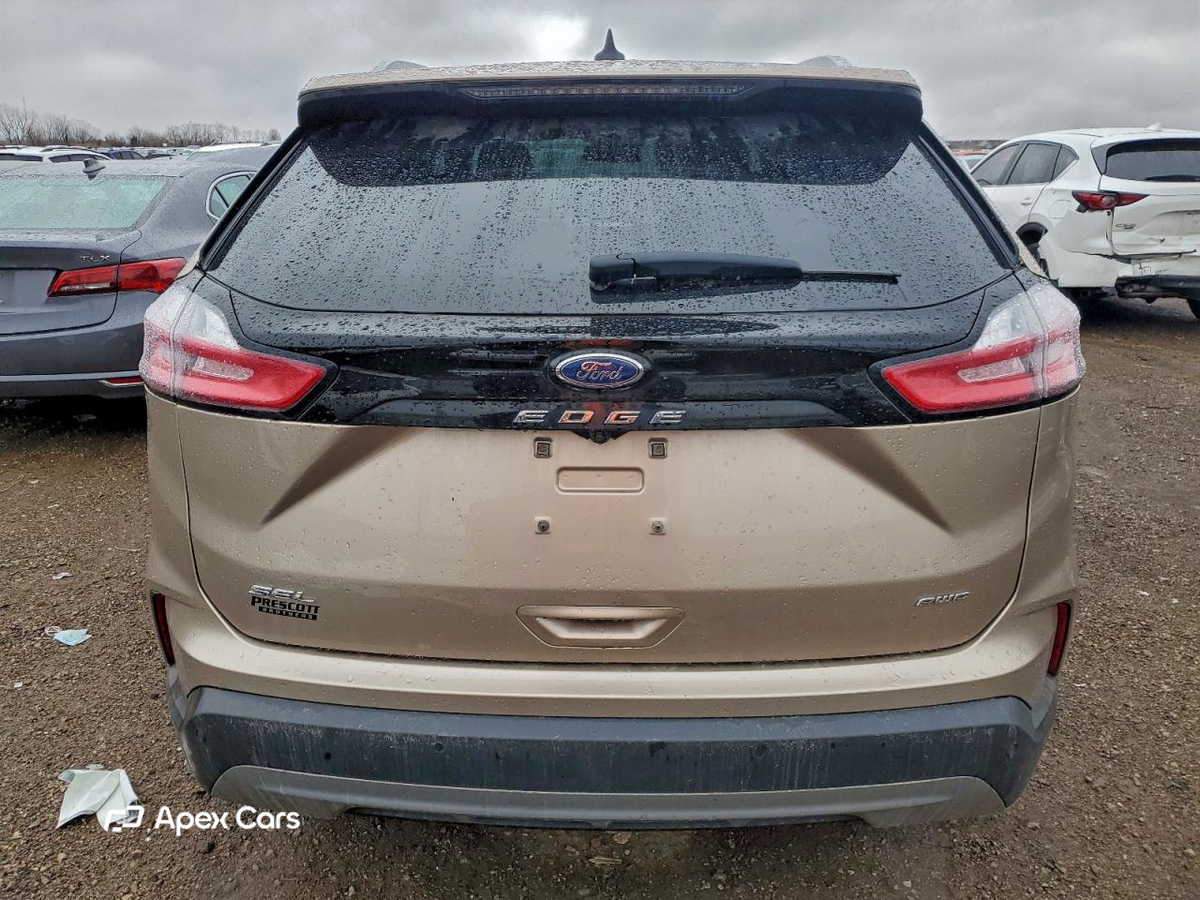 Ford Edge 2021