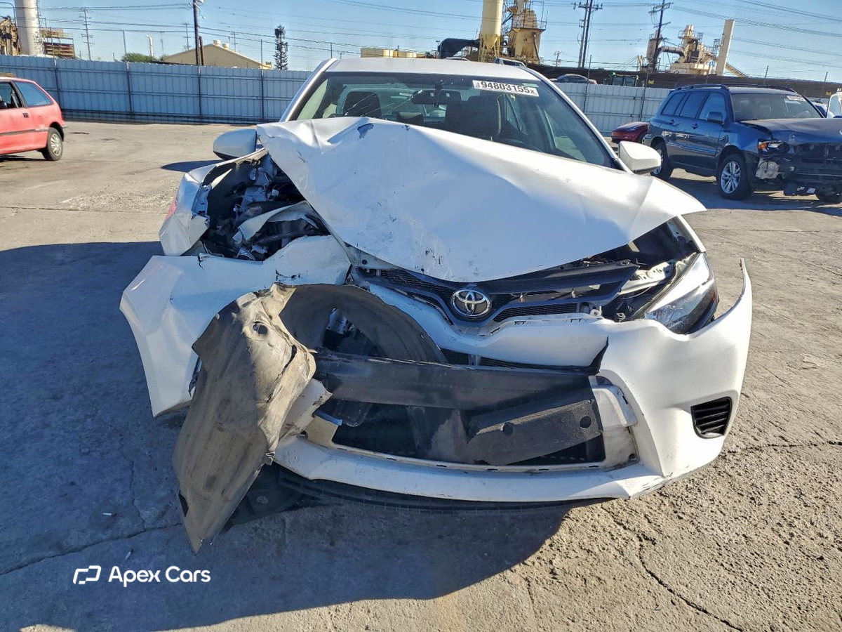 Toyota Corolla 2015