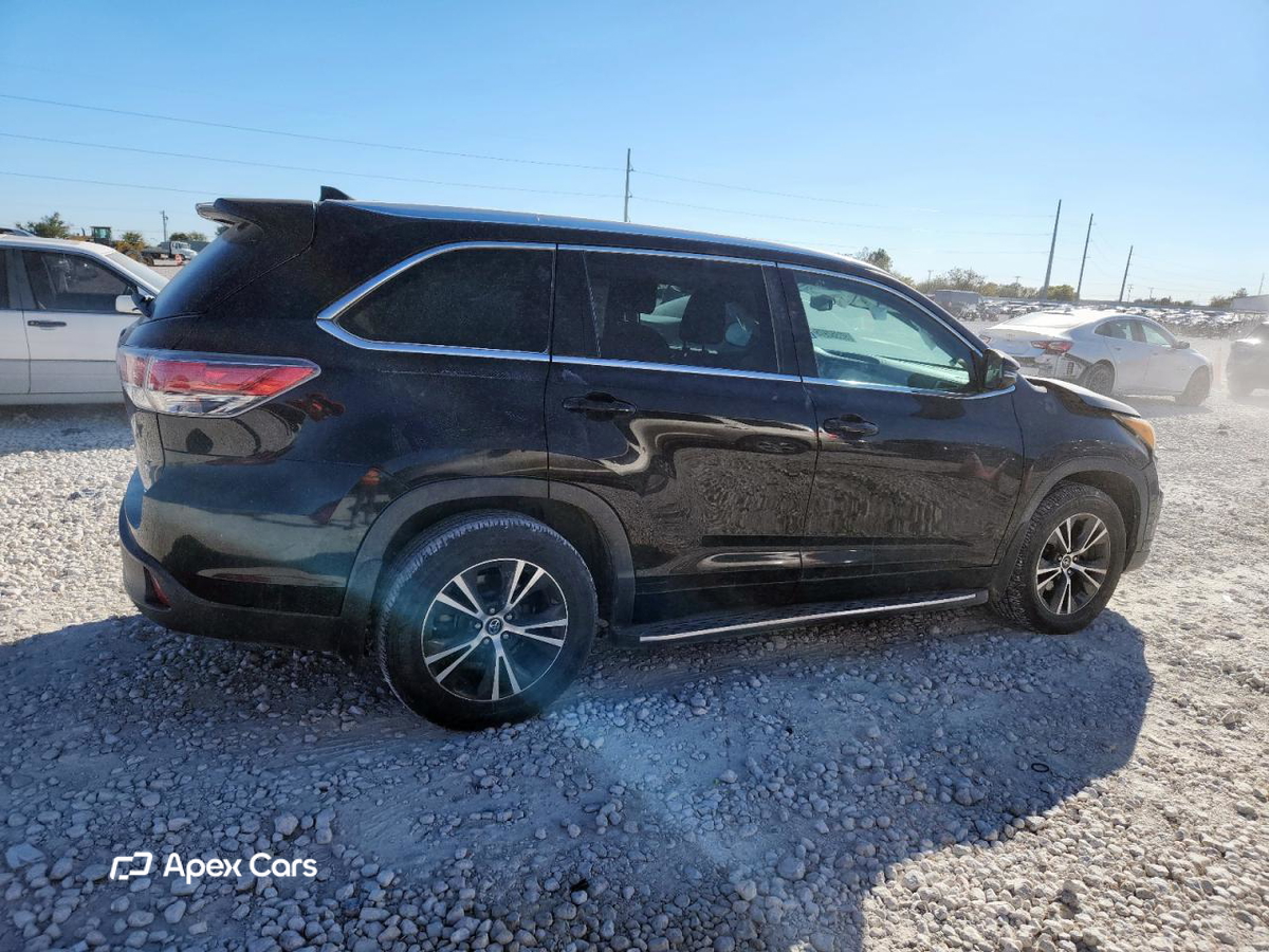Toyota Highlander 2016
