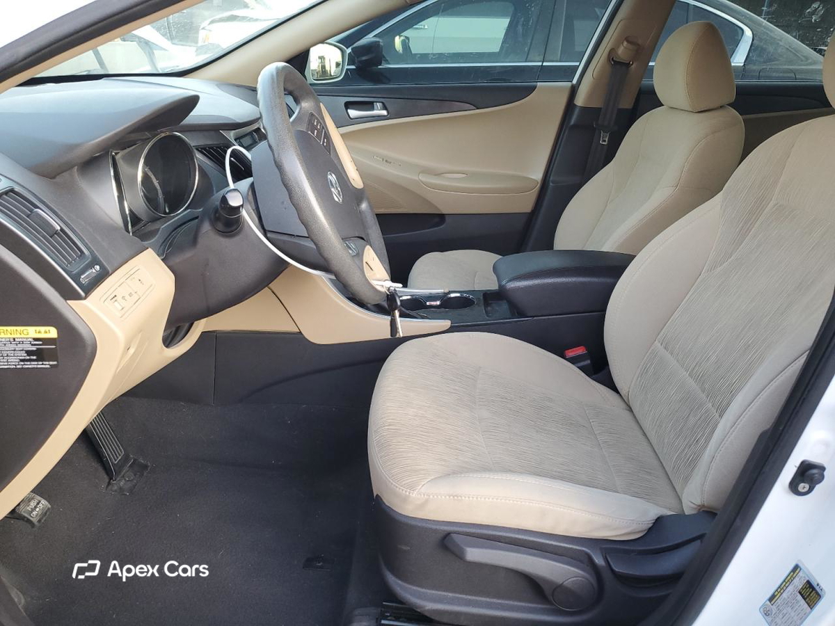 Hyundai Sonata 2012