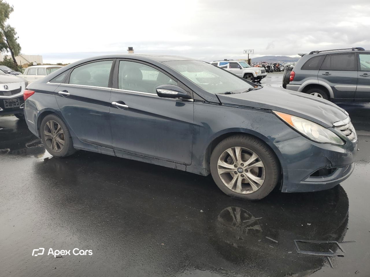 Hyundai Sonata 2011