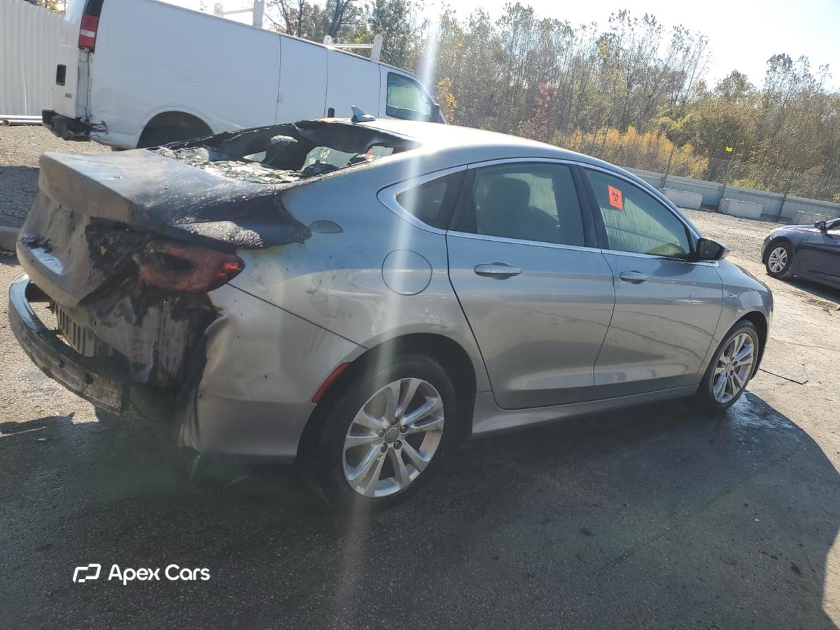 Chrysler 200 2015