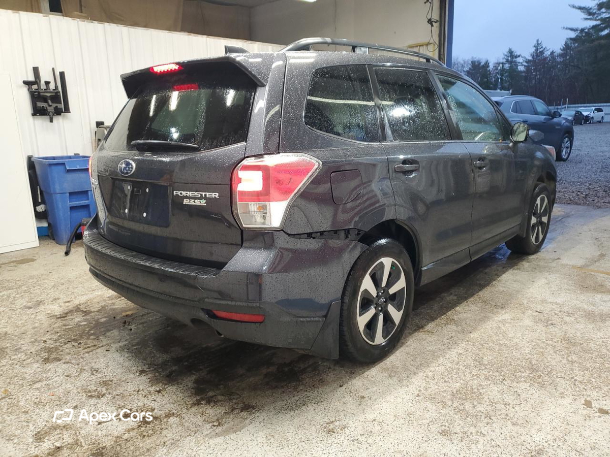 Subaru Forester 2017