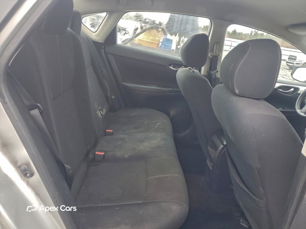 Nissan Sentra 2016