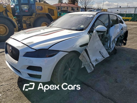 Jaguar F-Pace 2018 - Image 1 of 14