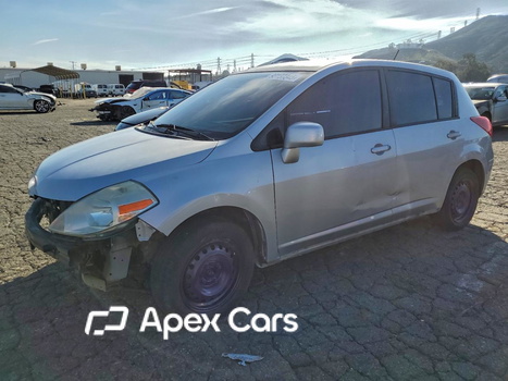 Nissan Versa 2011 - Image 1 of 12