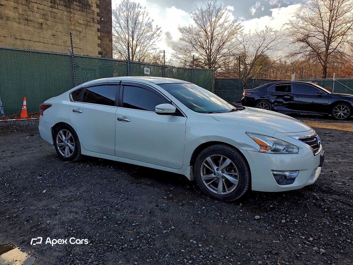 Nissan Altima 2015