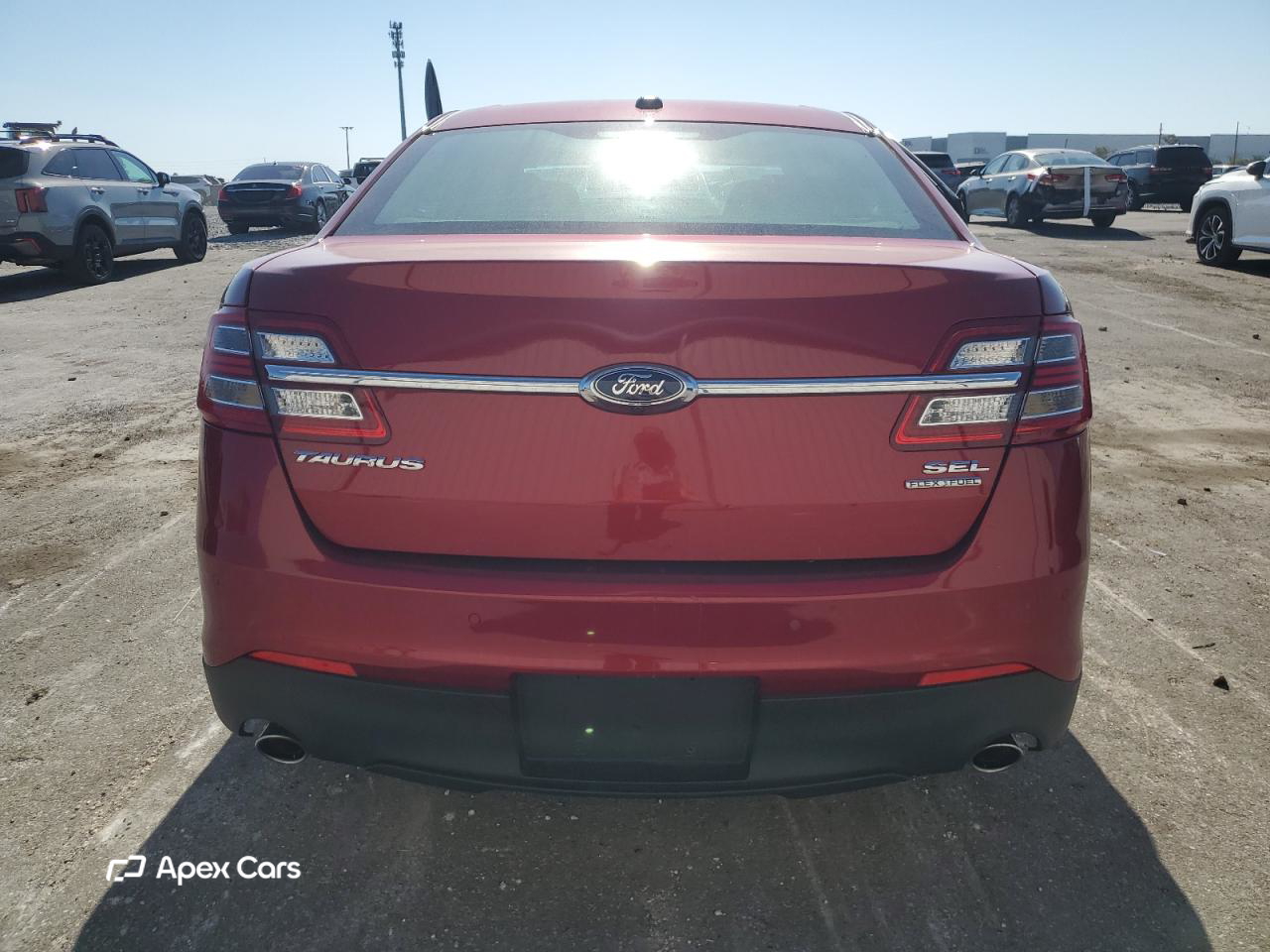 Ford Taurus 2017