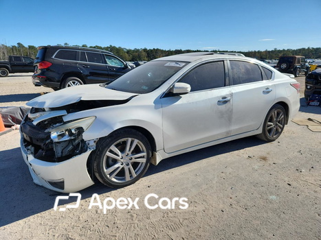 Nissan Altima 2014 - Image 1 of 13