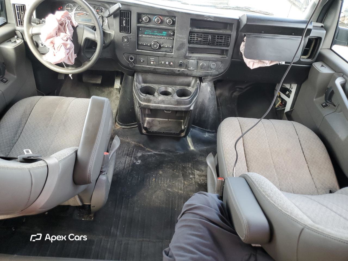 Chevrolet Express 2023