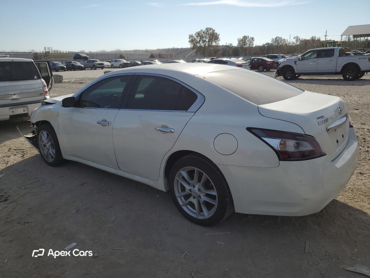 Nissan Maxima 2014