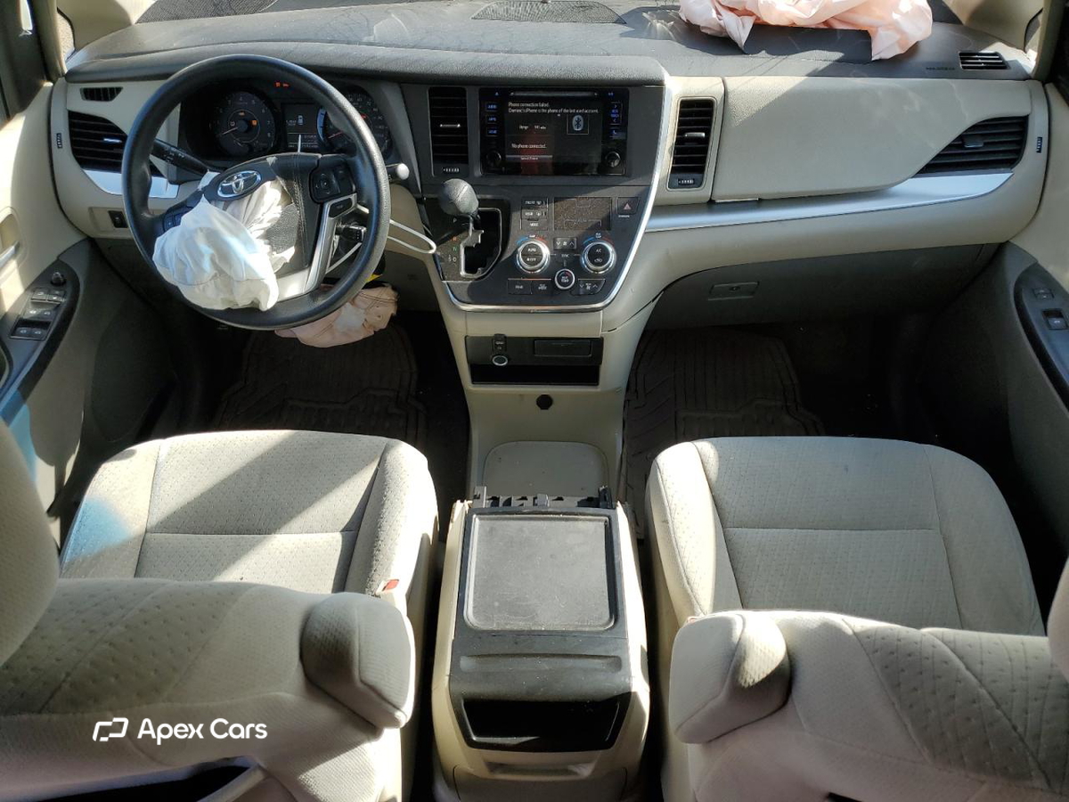 Toyota Sienna 2015