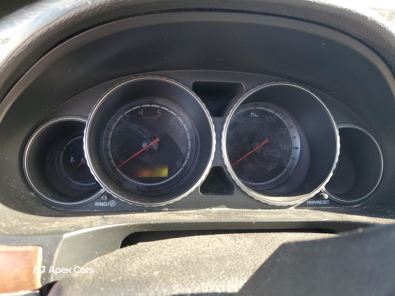 Infiniti M 2010