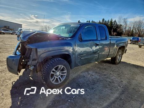 Chevrolet Silverado 2010 - Image 1 of 13
