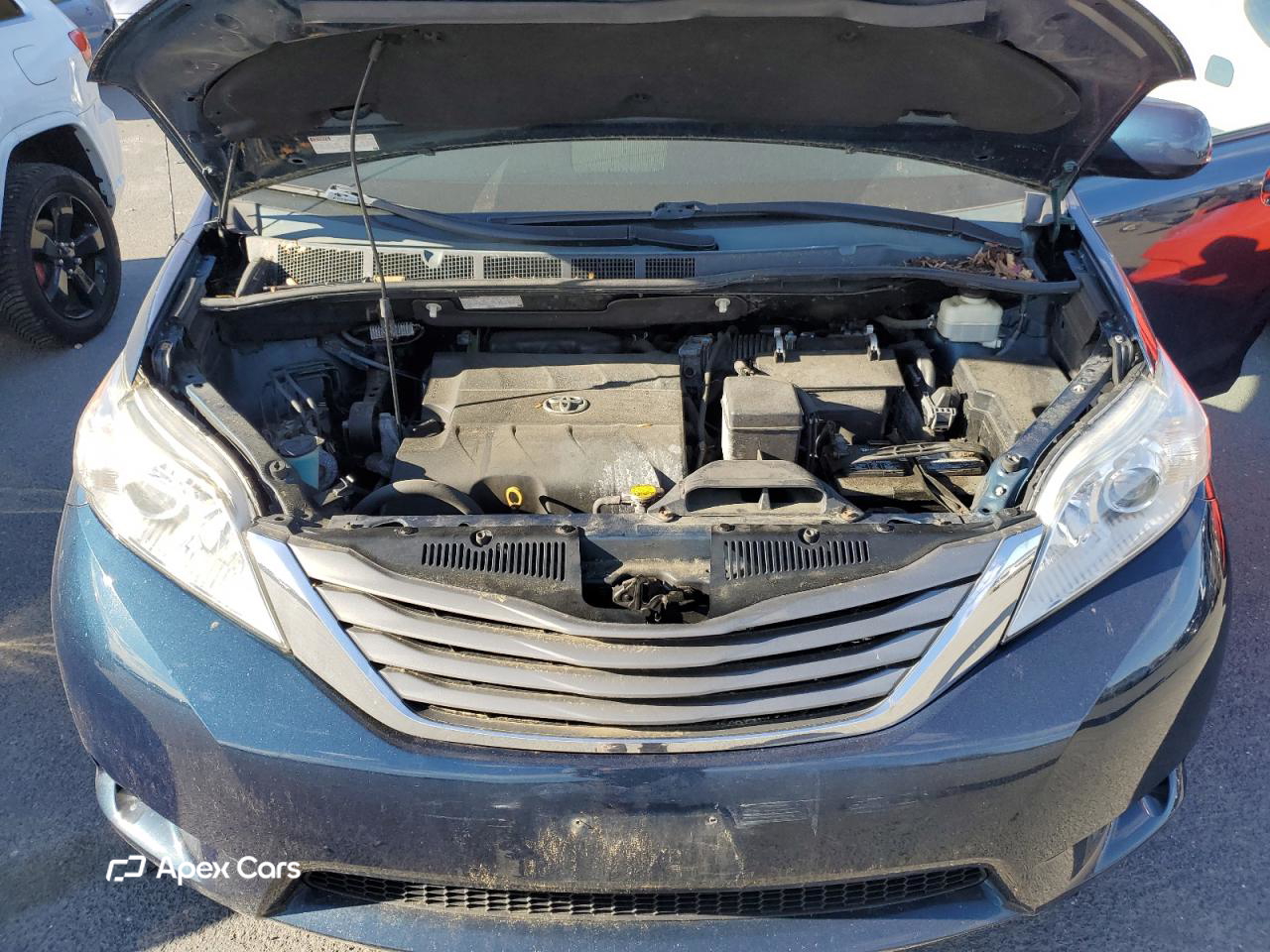 Toyota Sienna 2011