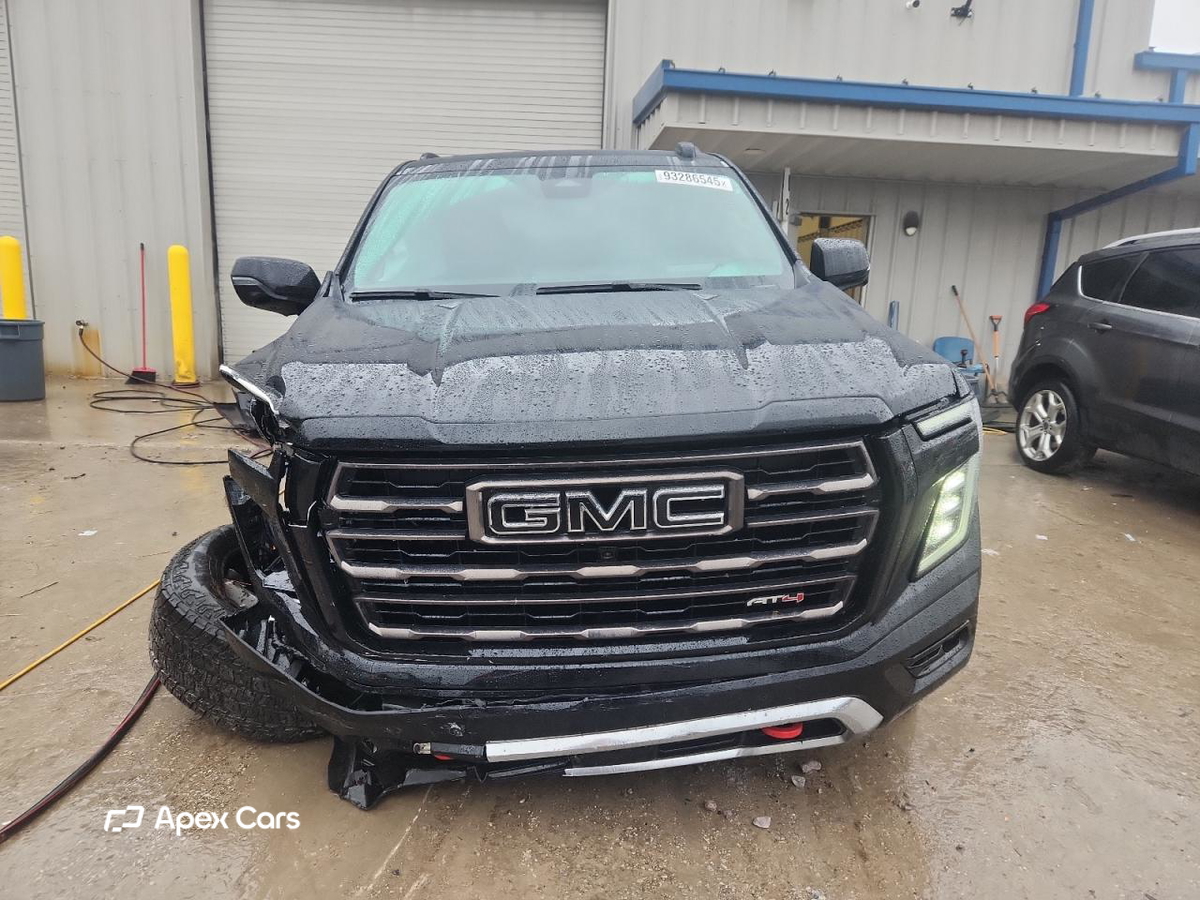 GMC Yukon 2025