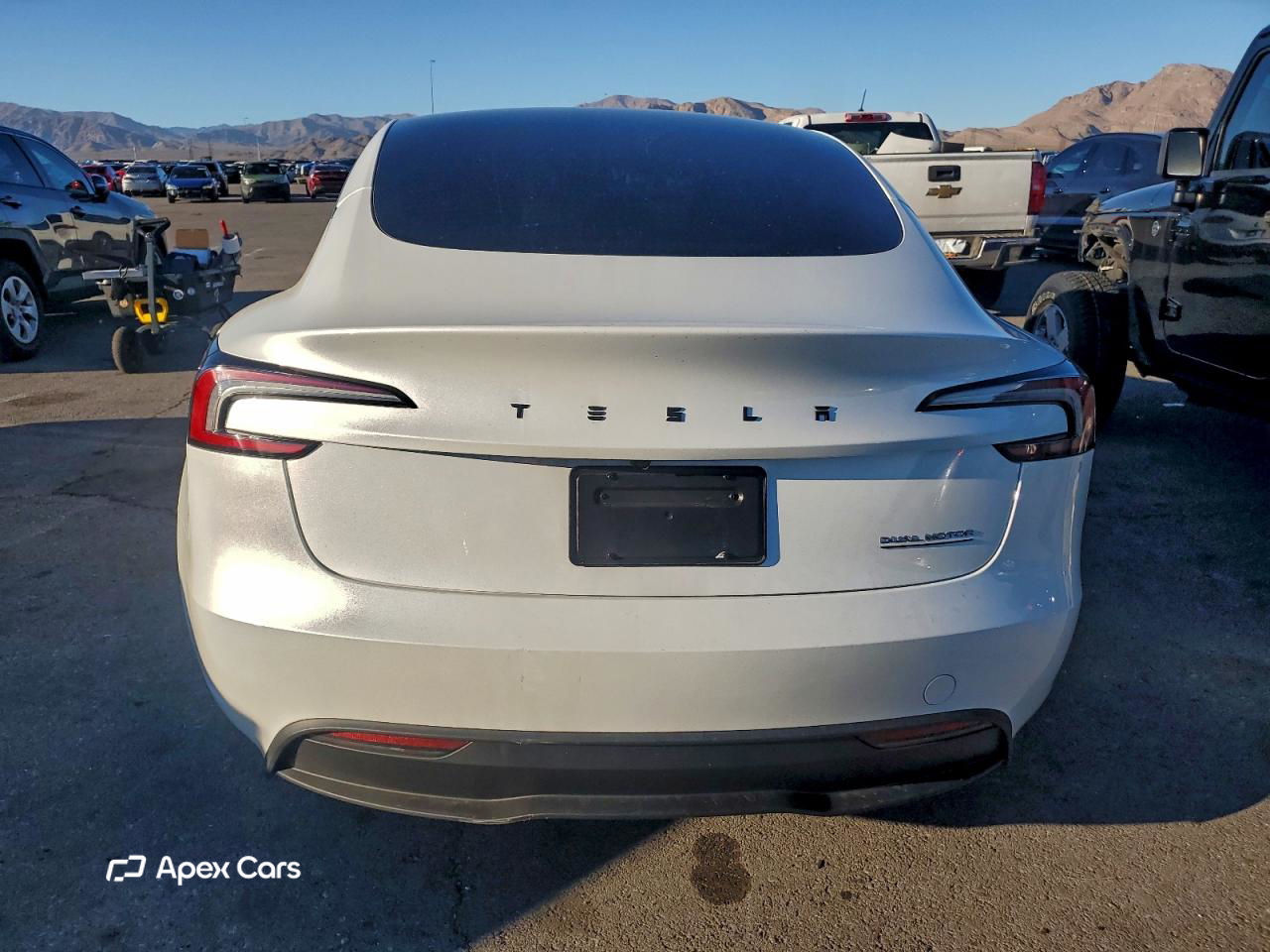 Tesla Model 3 2025