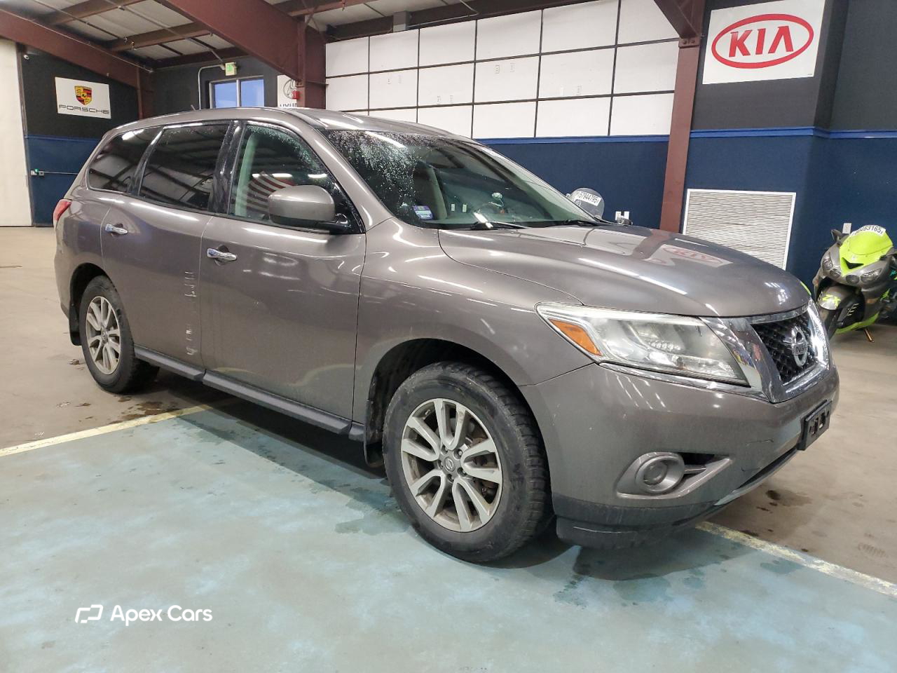 Nissan Pathfinder 2014