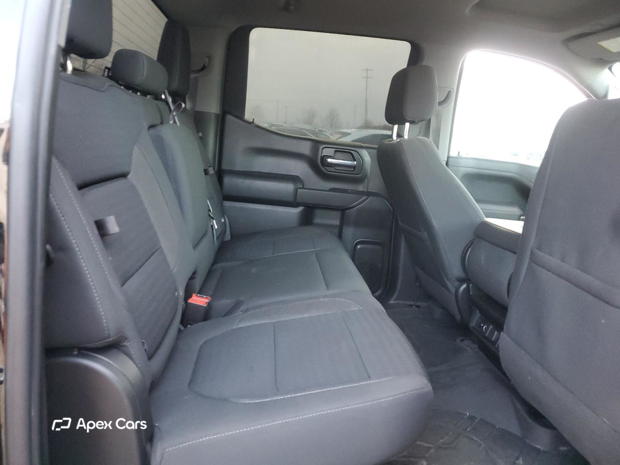 Chevrolet Silverado 2021