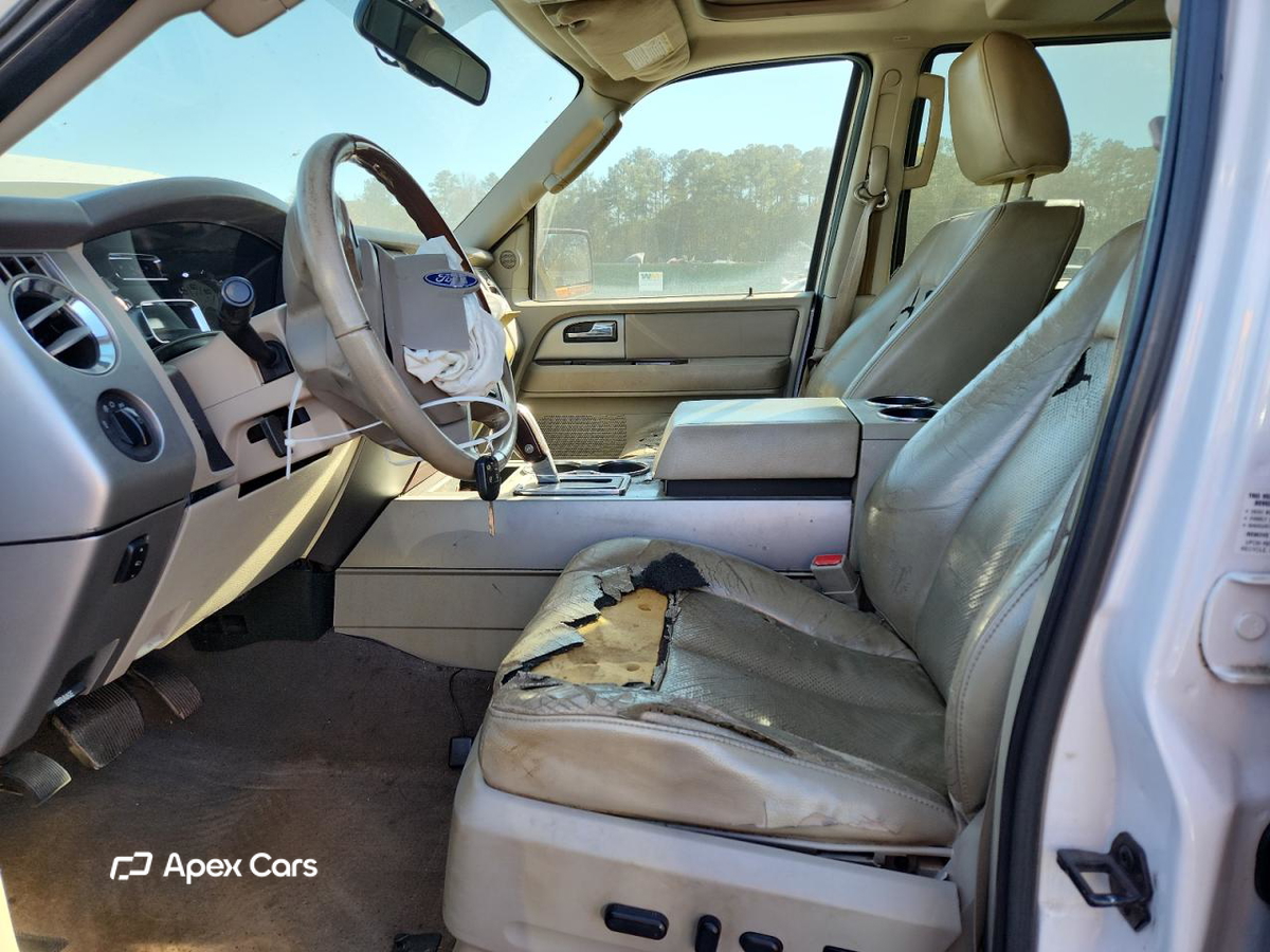 Ford Expedition 2010