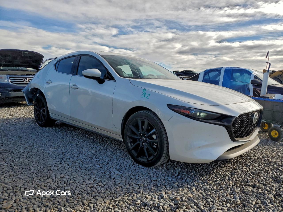 Mazda 3 2023