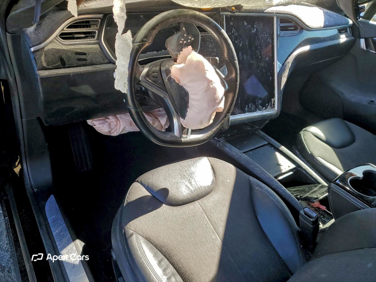 Tesla Model S 2015