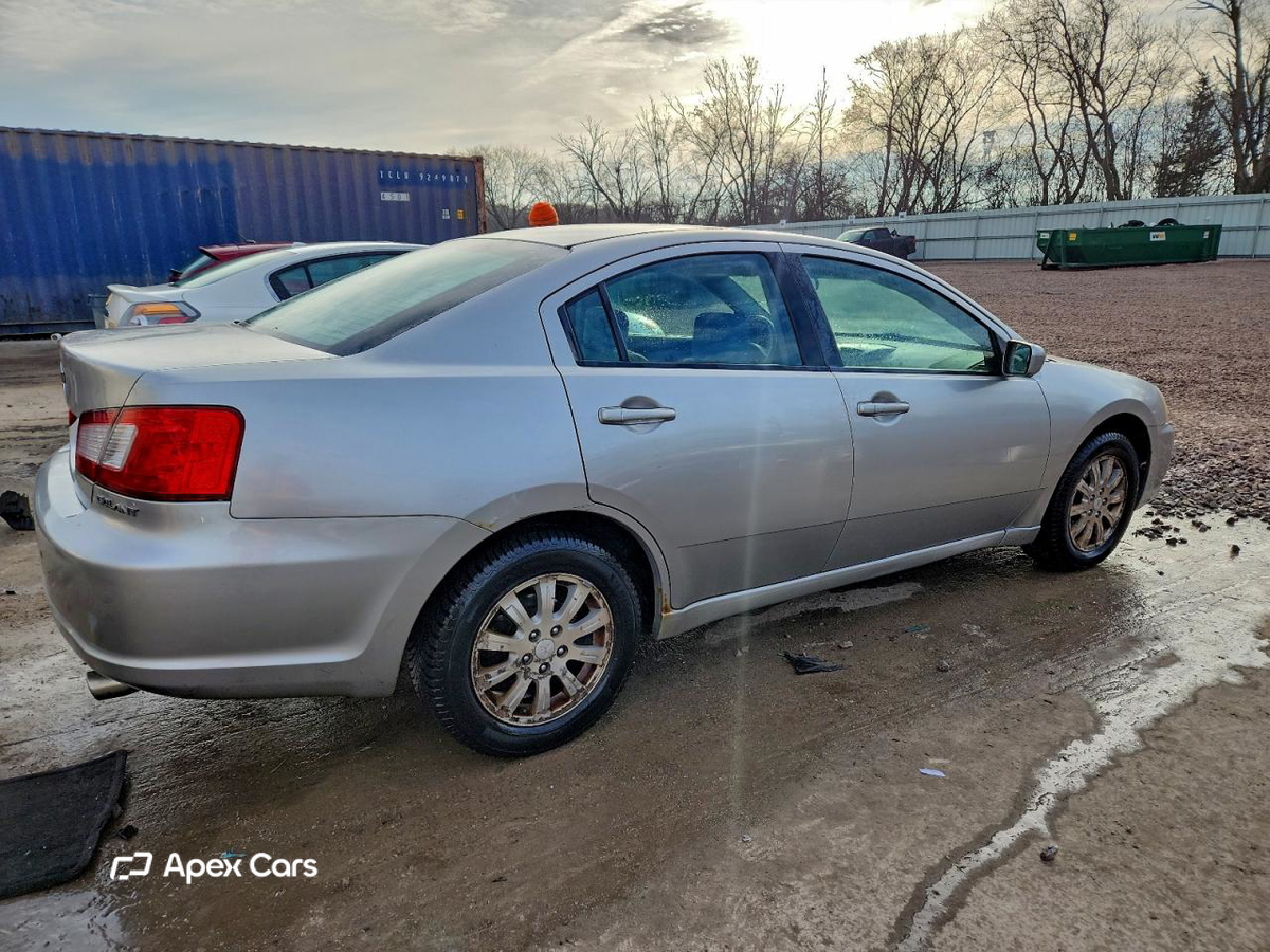 Mitsubishi Galant 2009