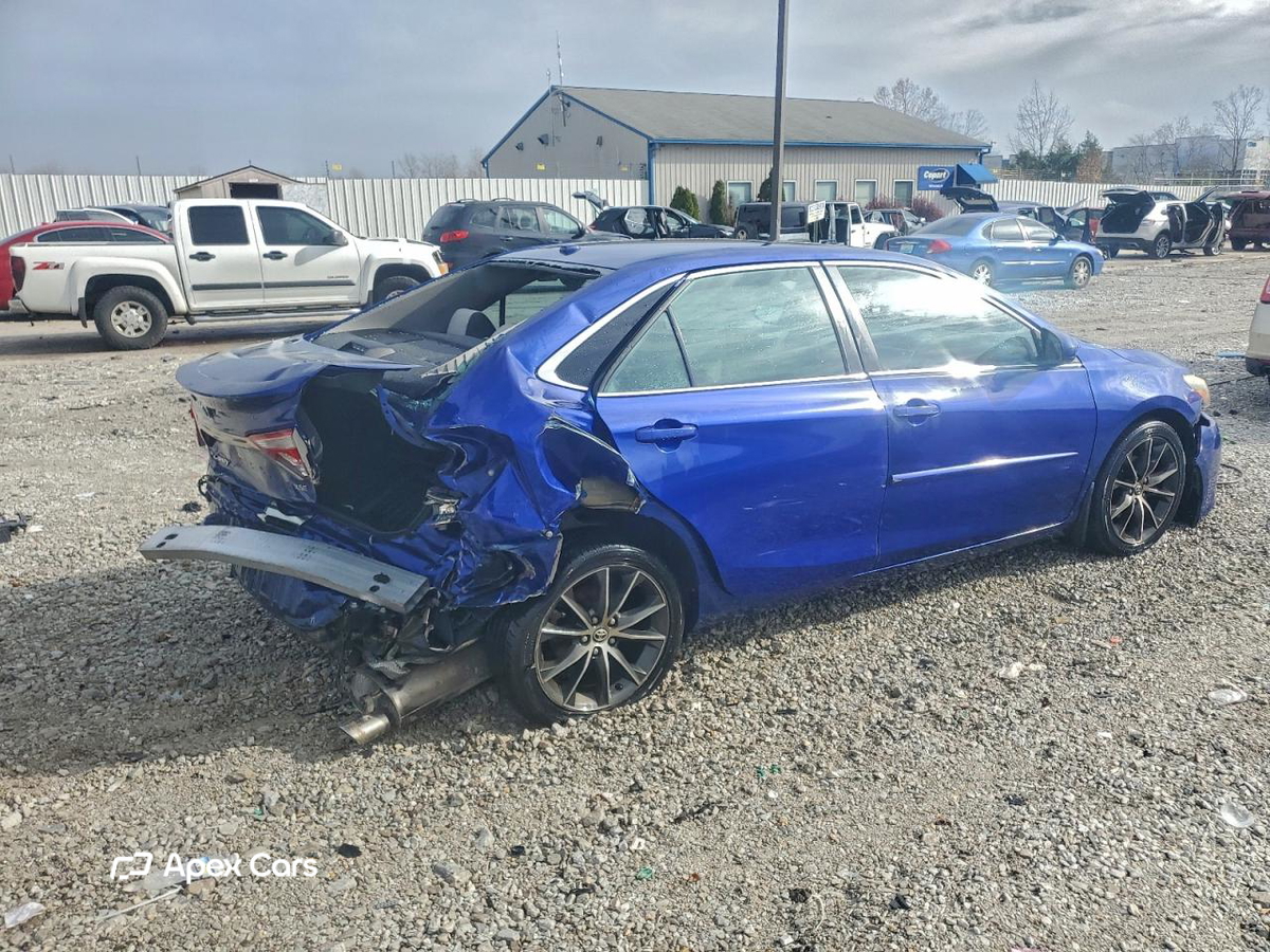 Toyota Camry 2015