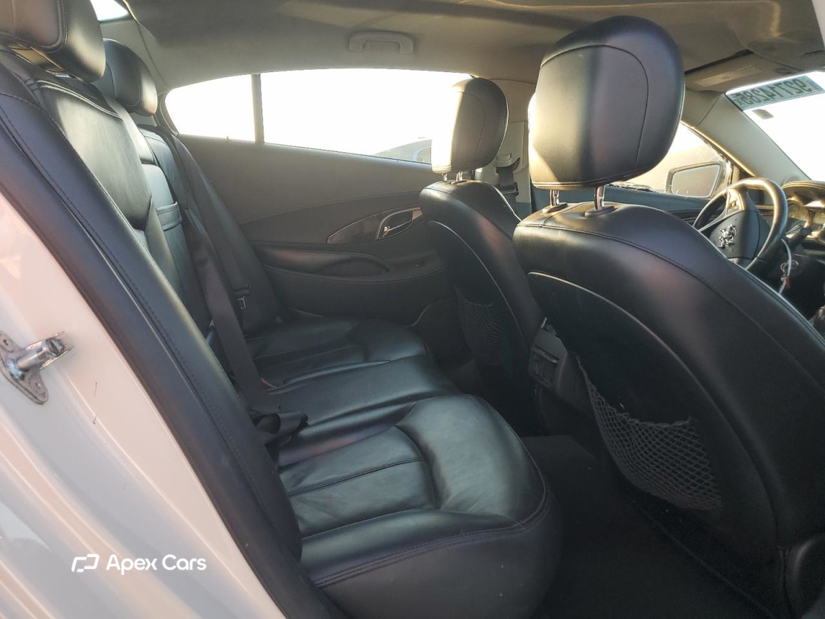Buick LaCrosse 2012