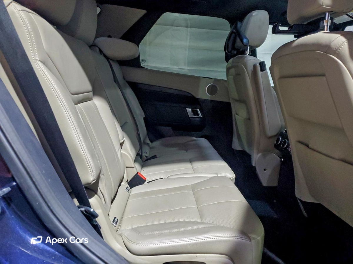 Land Rover Discovery 2019