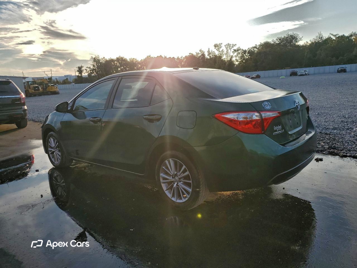 Toyota Corolla 2015