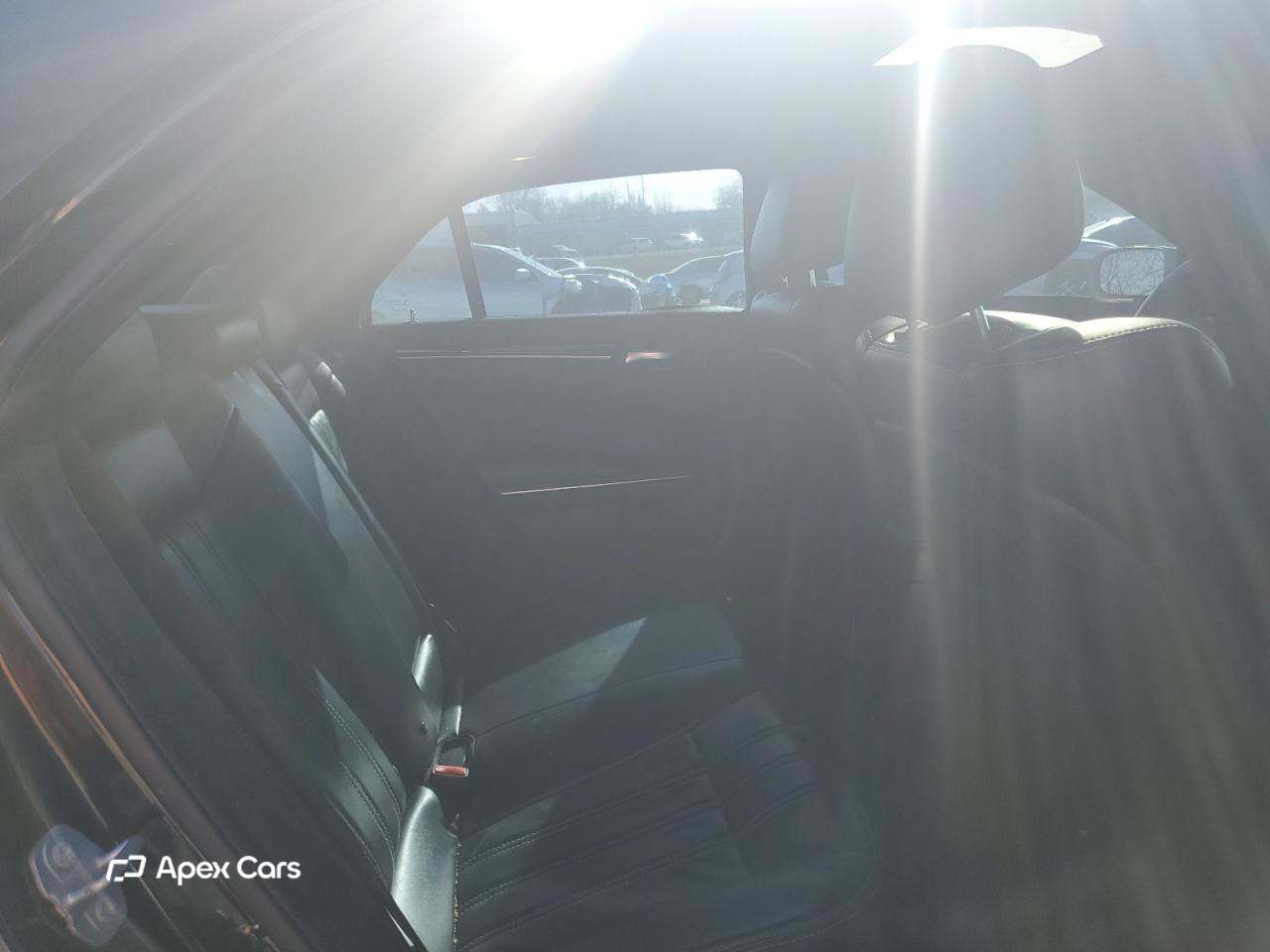 Chrysler 300 2017