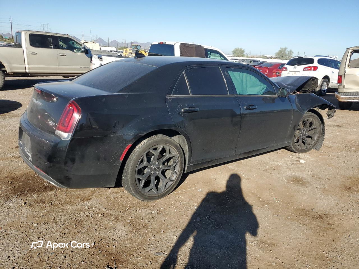 Chrysler 300 2019