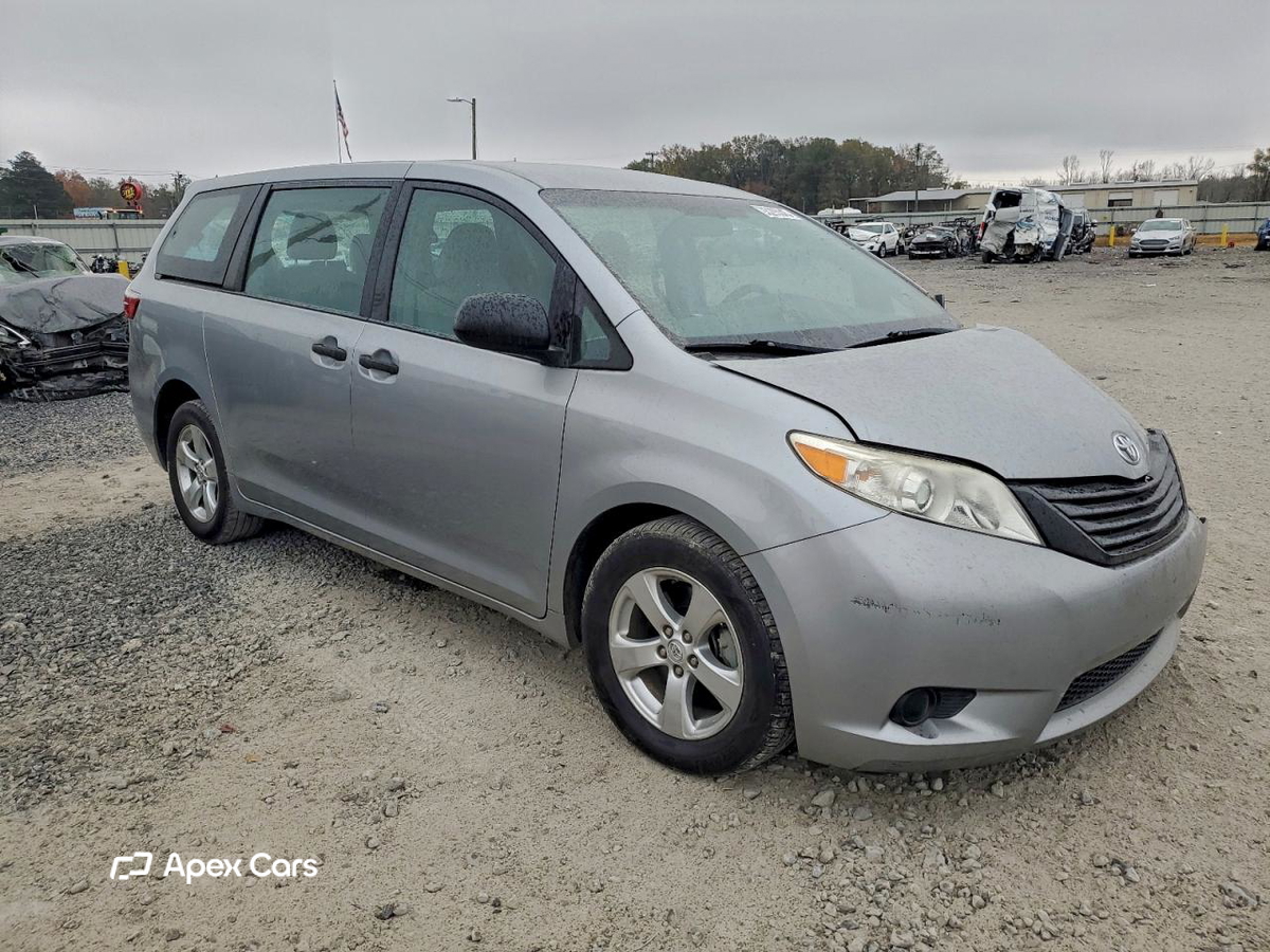 Toyota Sienna 2016