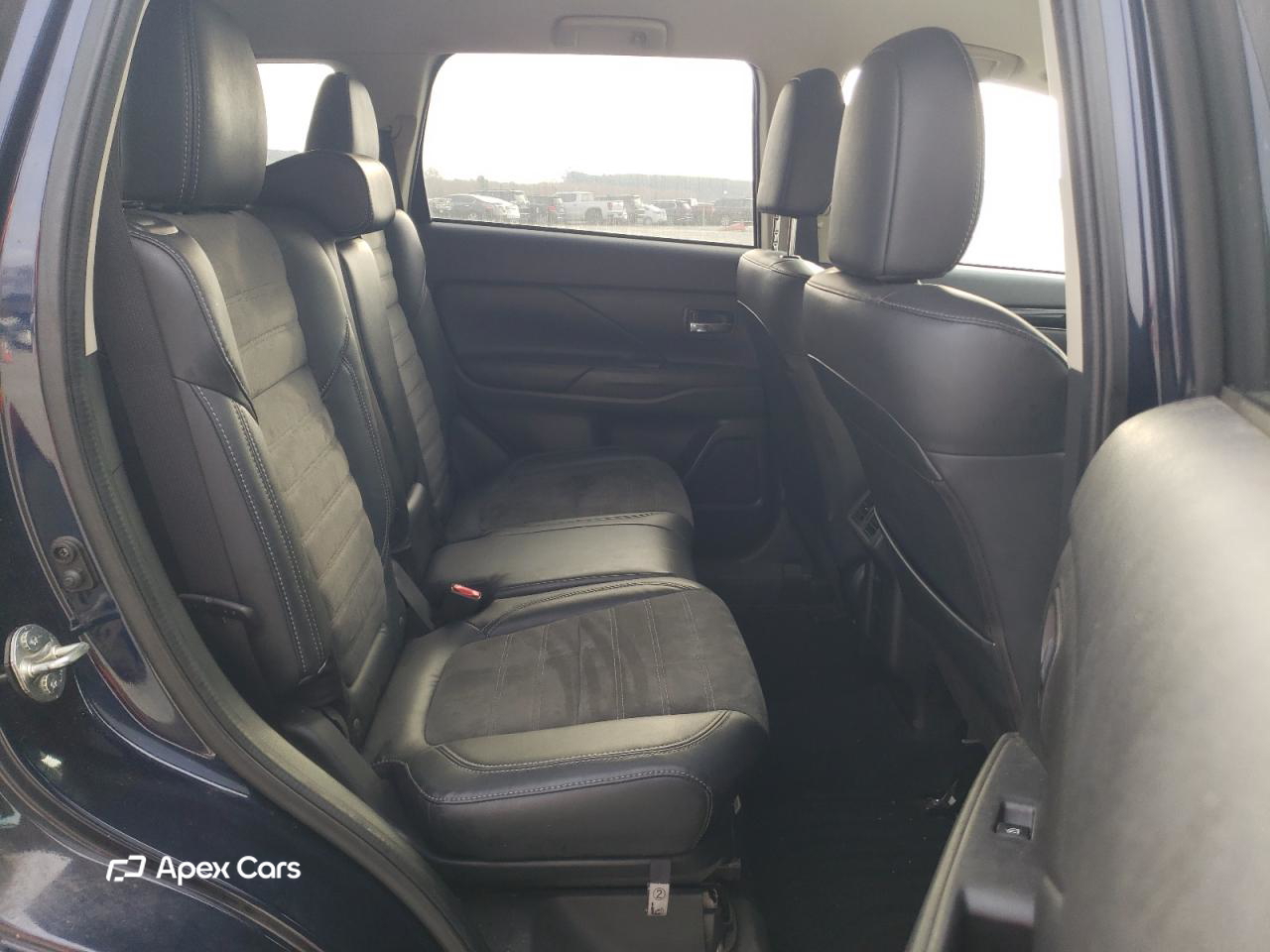 Mitsubishi Outlander 2020