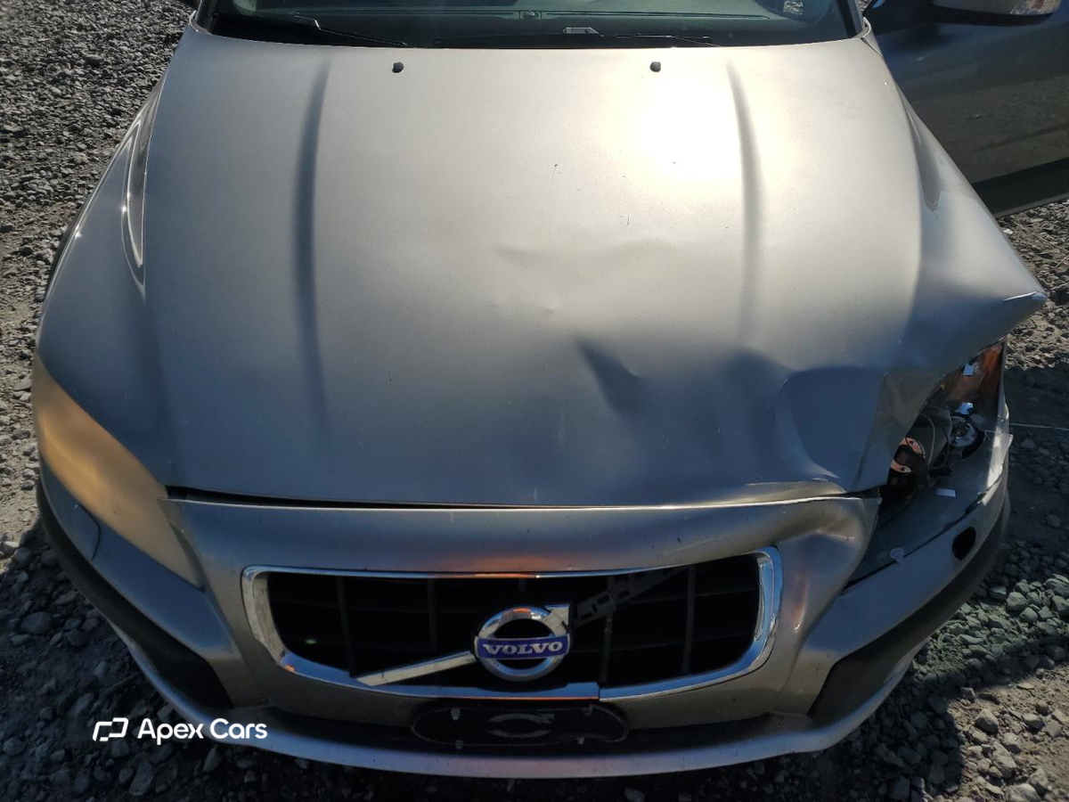 Volvo XC70 2012