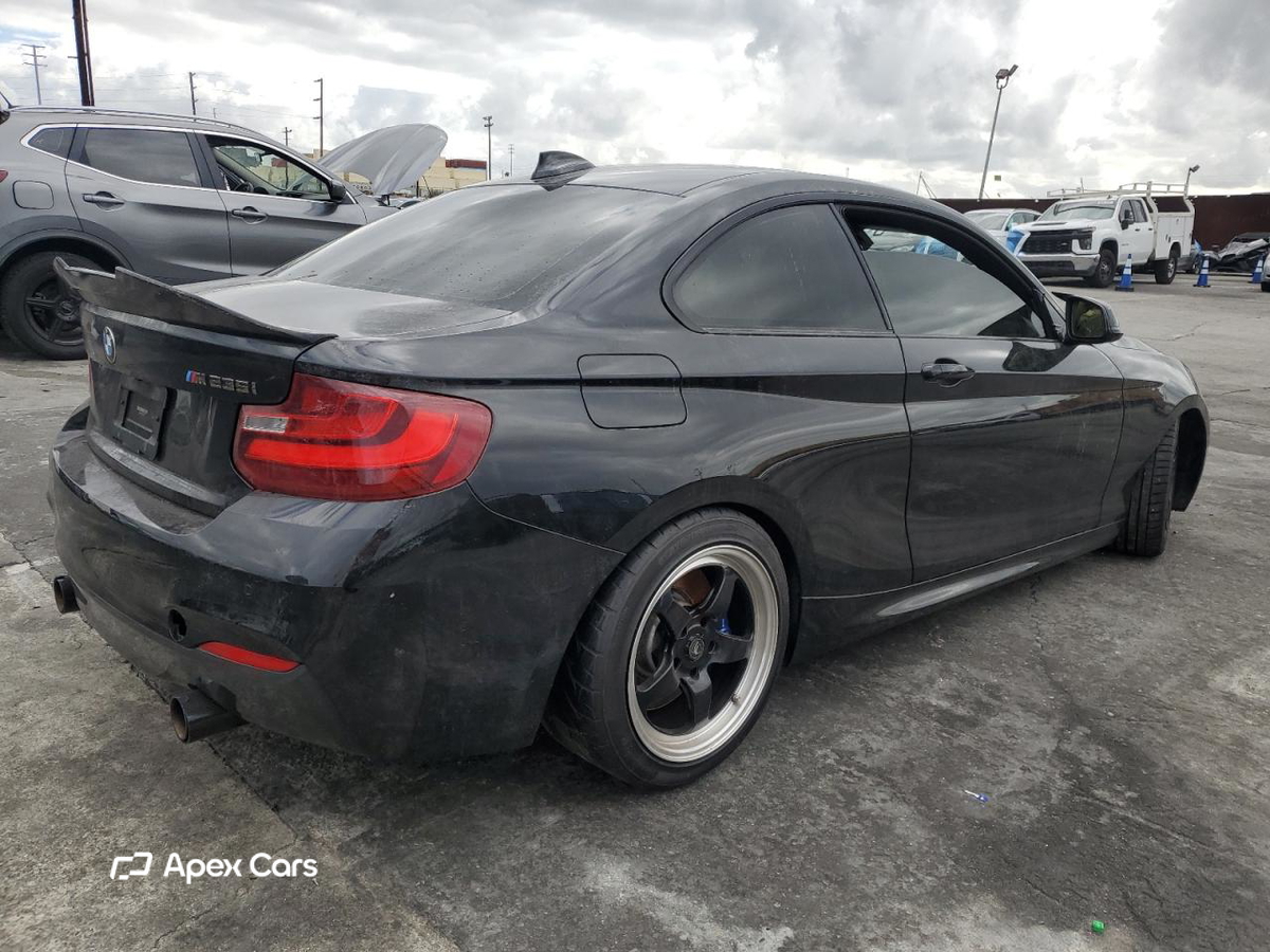 BMW M2 2016
