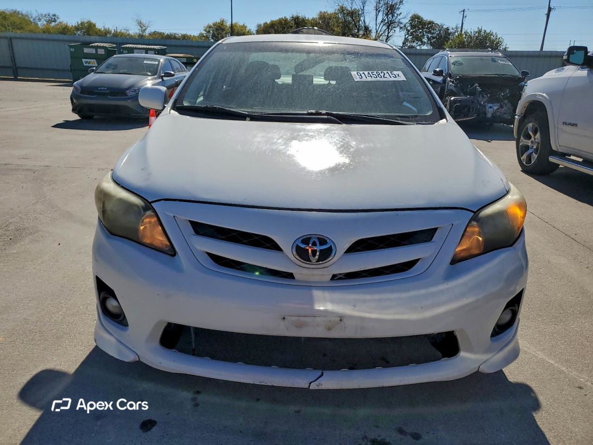 Toyota Corolla 2012