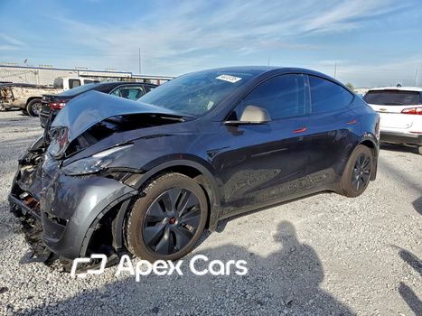 Tesla Model Y 2024 - Image 1 of 14