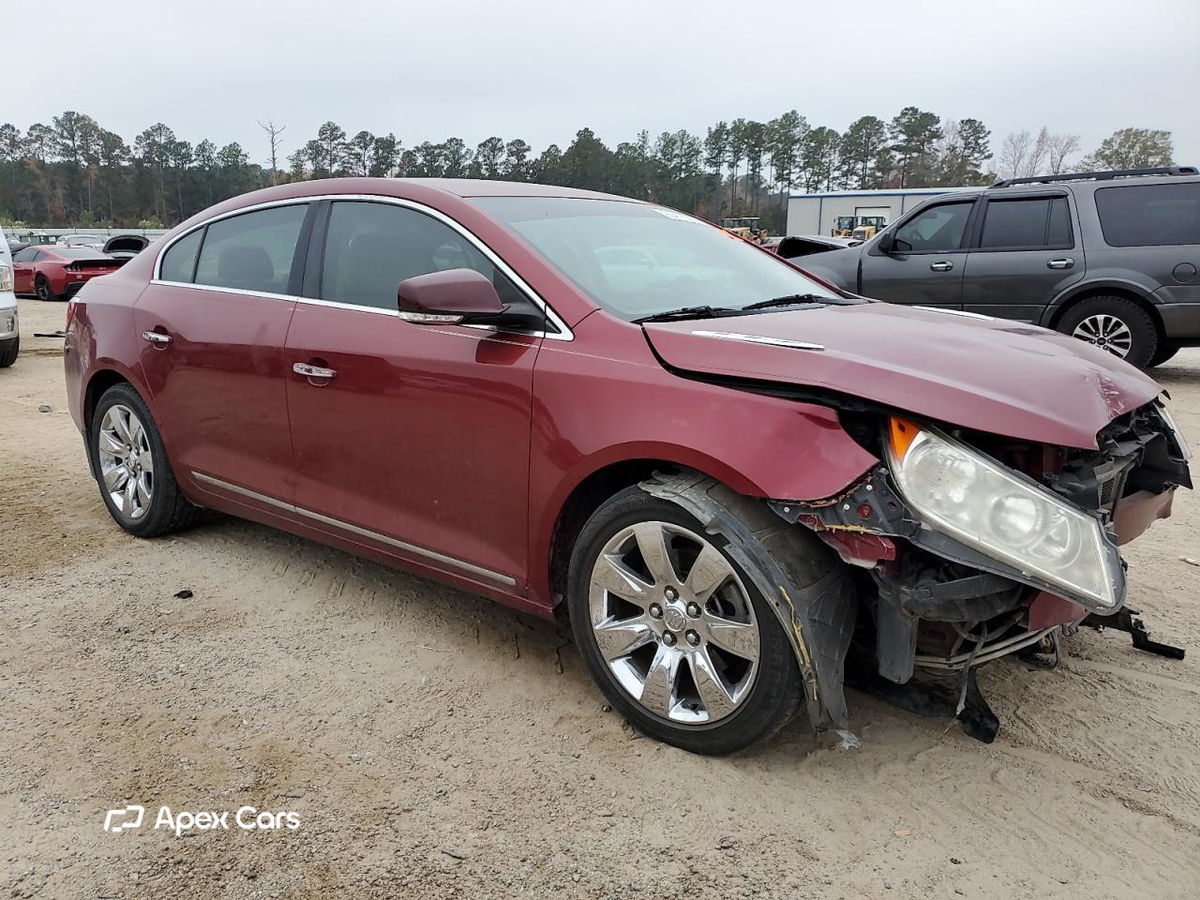 Buick LaCrosse 2011