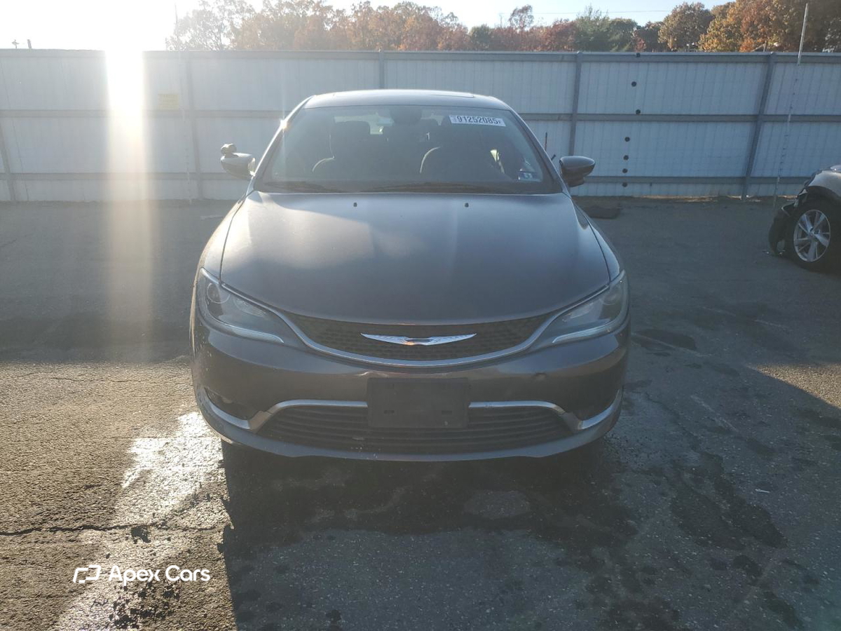 Chrysler 200 2015