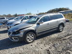 Volvo XC70 2012